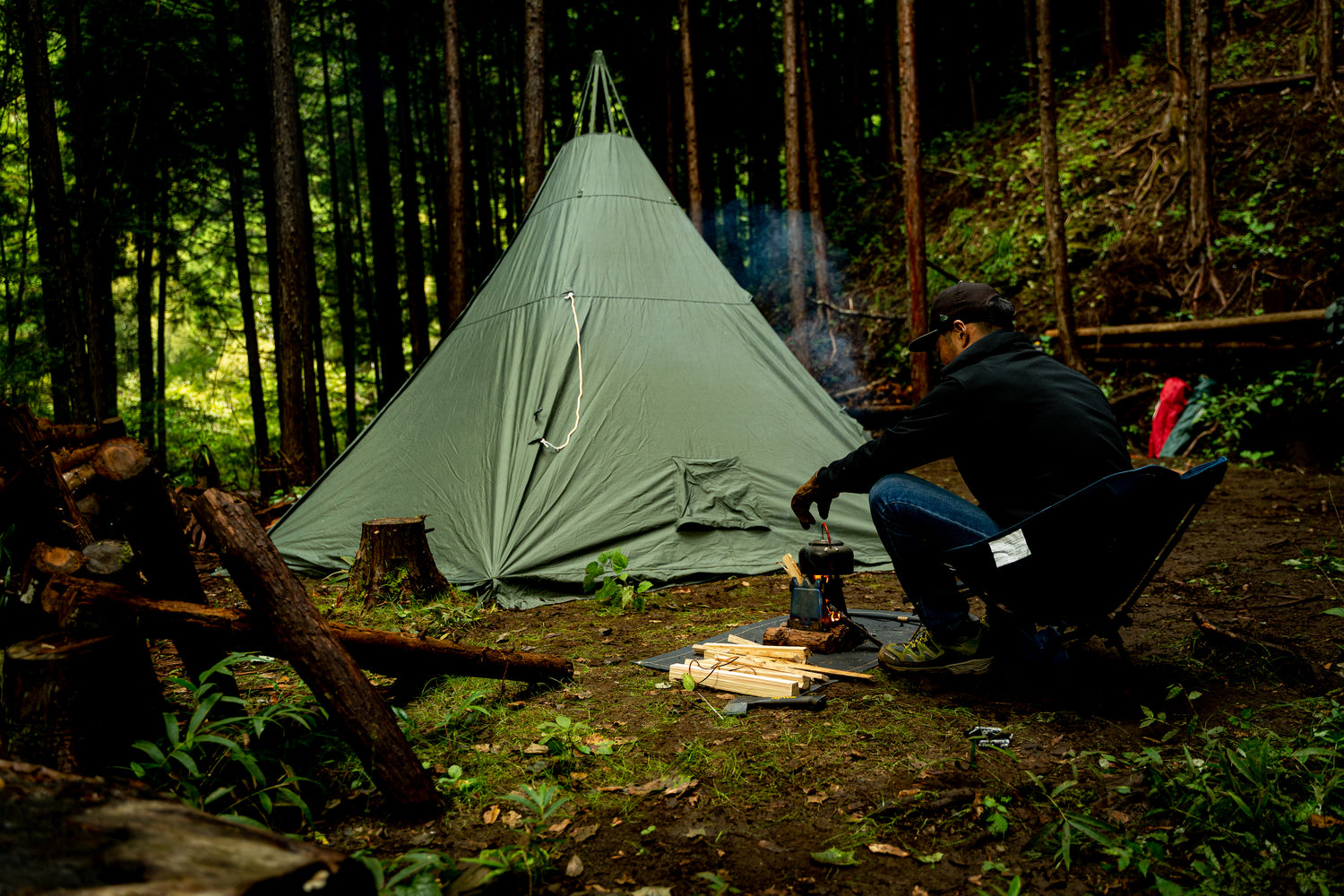 ソロキャンパーによるコアキャンパー向けのキャンプギアブランドZEN Camps