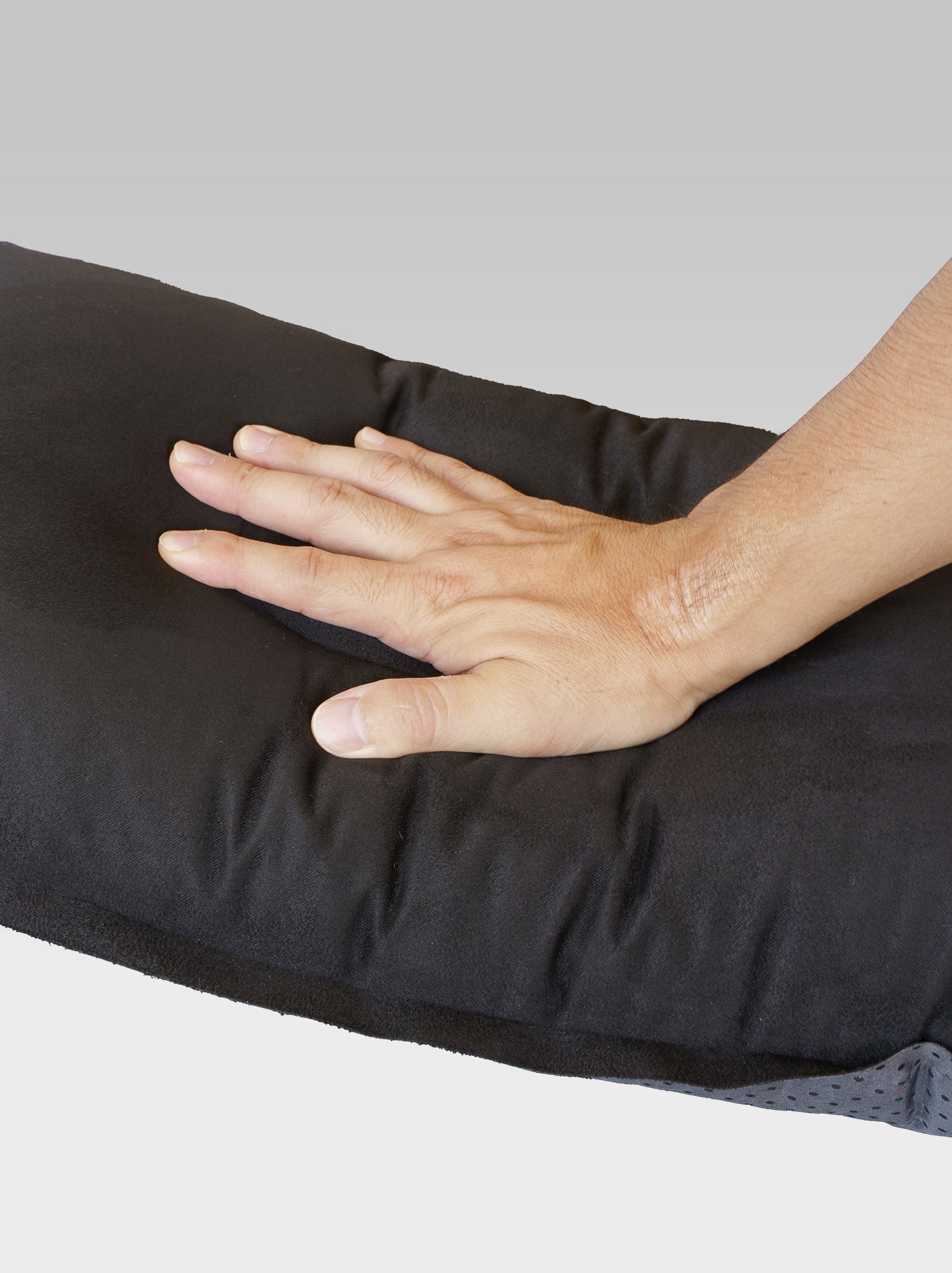 自動膨張まくら – ZEN Camps