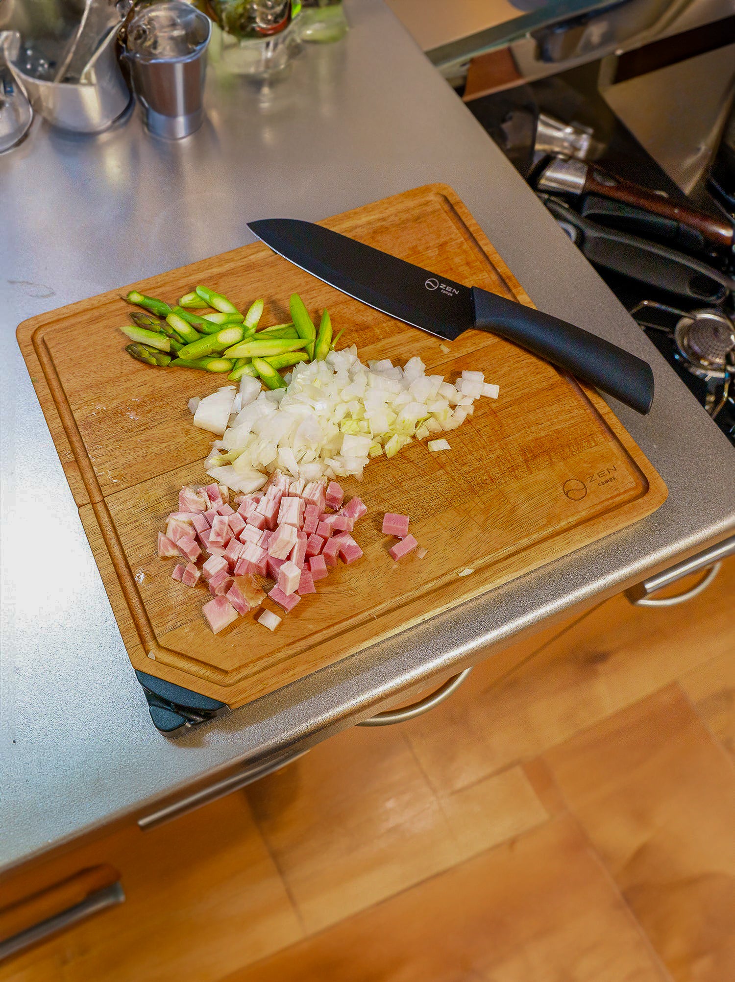 包丁付きまな板 – ZEN Camps